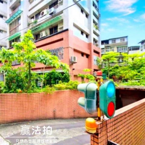 台北內湖華廈法拍-8