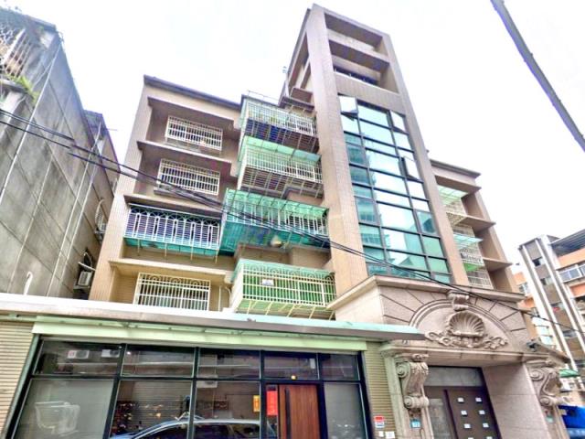 蘆洲華廈法拍-8