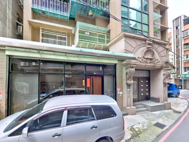 蘆洲華廈法拍-9