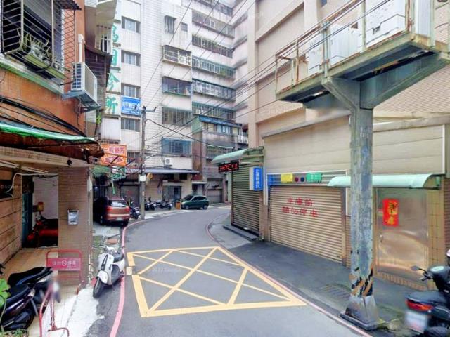 蘆洲華廈法拍-11