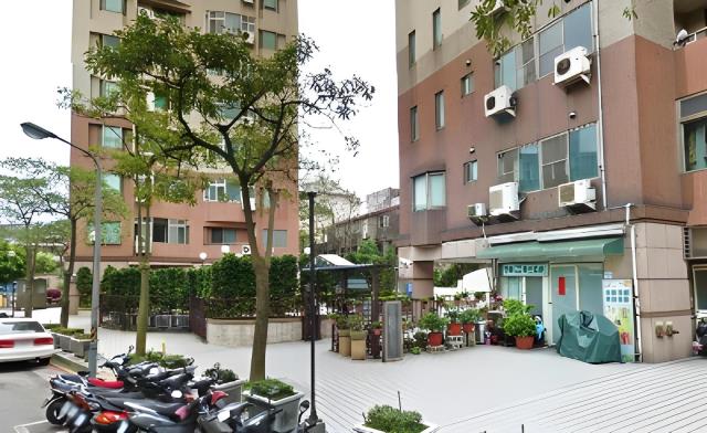 台北萬華法拍大樓-2