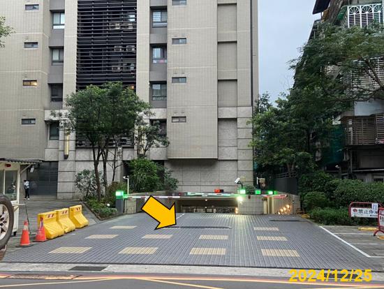 新北新店法拍大樓-6