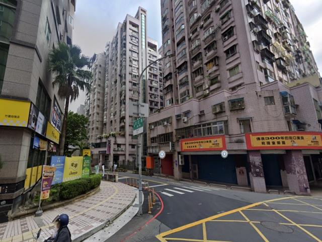 新北淡水大樓法拍-2