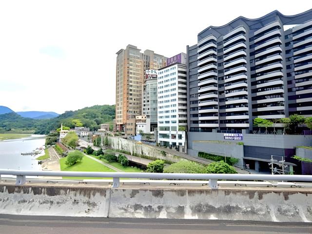 新北新店法拍大樓-7