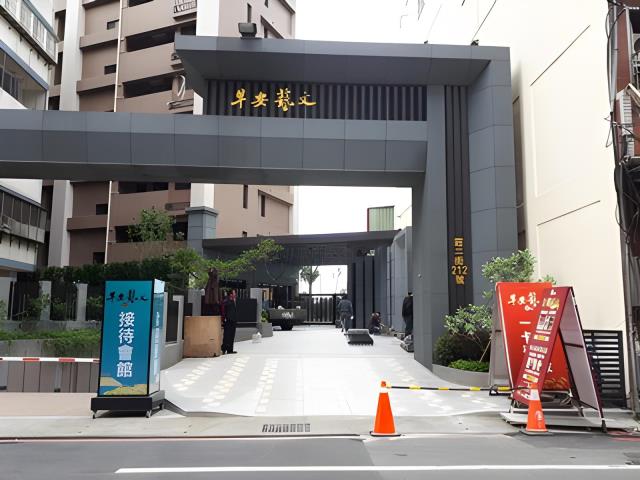 桃園法拍大樓-5